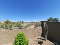 Peaceful Phoenix Area Desert Oasis Home w/ Private Pool and Spa - Uima-altaat