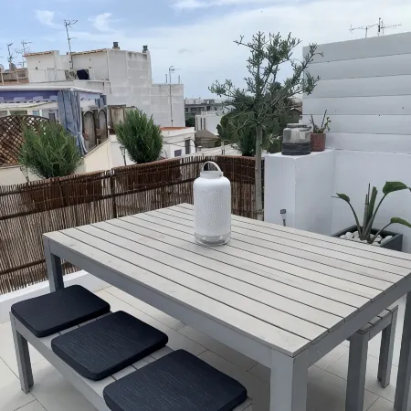 Casa Roma Sitges 2 bedrooms2 bathrooms apartment with terrace