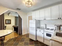 Private Retreat In Northwest Las Vegas For A Single Or Couple Hotels near Mount Charleston