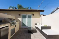 Newly Remodeled House Less than a Mile From the Beach