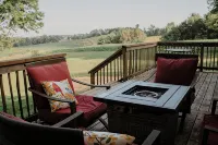 Rustic 1800s' Log Cabin with Modern Amenities on an Old Farm close to Owensboro
