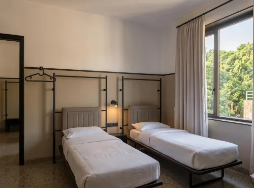 Wellesley Hotel