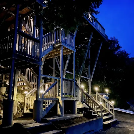 Sunset Beach Lake House on Beautiful Owasco Lake - Great Family Summer Retreat!