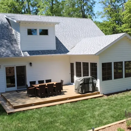 Family friendly home - Just a short walk to the beach!
