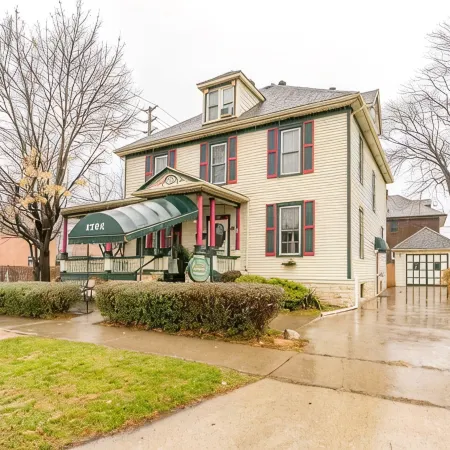 Ye Olde Walkerville Bed & Breakfast
