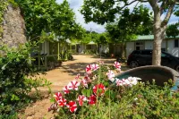 Camping Bungalows El Far