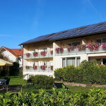 Casa Cristina- Kurpension Und Appartements