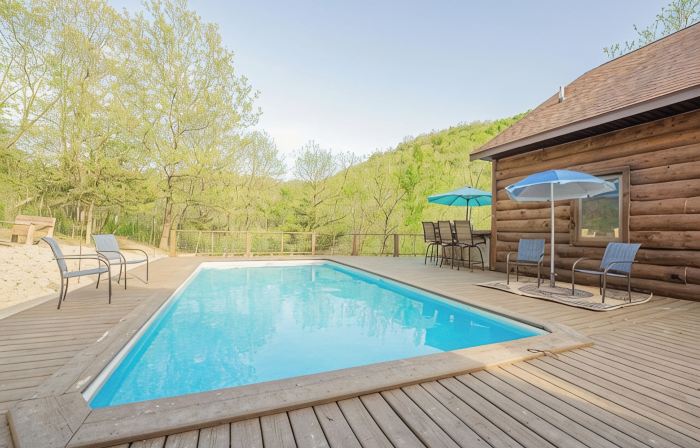 Buffalo County Log Cabin w Guesthouse and pool