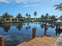 熱帶奢華生活臨近海灘Waterfront加熱泳池度假屋 - 3 星級