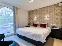 Hotel Astoria Gent Hotels near Millions Quarter