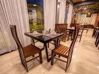 Limeshine Hotels and Residence Hotels in Negombo