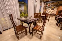 Limeshine Hotels and Residence