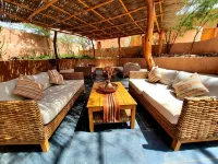 Hotel Pascual Andino - parking