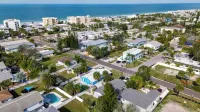 Crystal Sands Beach House II at Indian Rocks Beach - Apartments