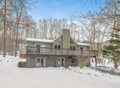 6BR Designer Home in Massanutten with Hot Tub, Sauna
