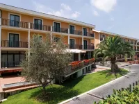 Appia Park Hotel Hotels near Giovan Battista Pastine International Airport