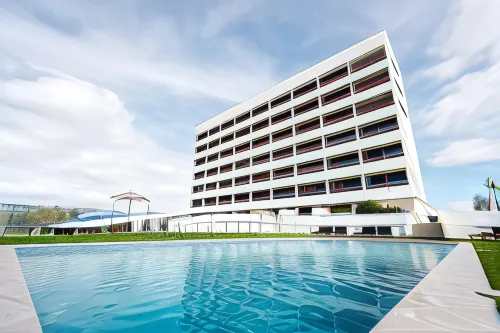 โรงแรมเบนสัน