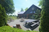 The Wren's Nest at Scottland Yard Farm, a Romantic Cabin