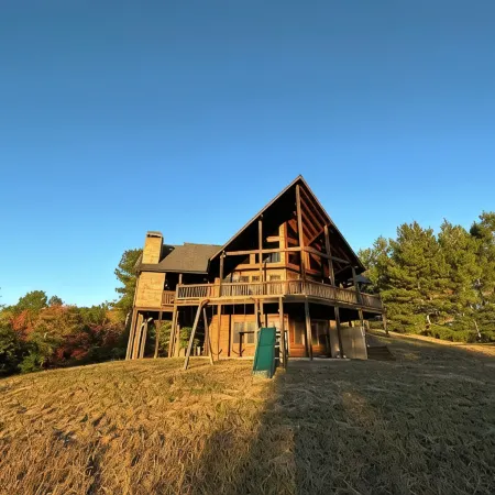 Gorgeous Cabin Private Retreat on 15 acres