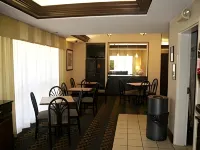Hampton Inn & Suites Macon I-475 - breakfast