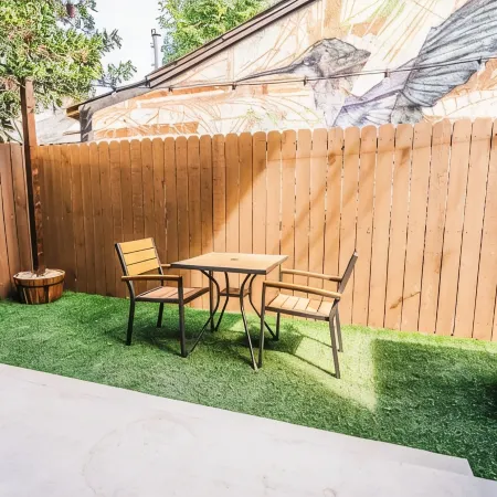 Spacious 4-Bedroom Townhome / 2-Car Garage / Cruise Terminal