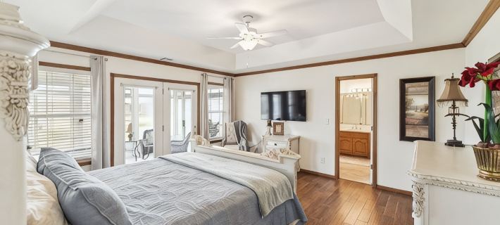 Tranquil 3 bedroom home in South Pryor AC,Wifi メイズのホテル