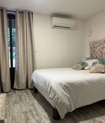 BEL Appartement Dans Propriété DE Caractère, Avec Piscine Chauffée - Gym