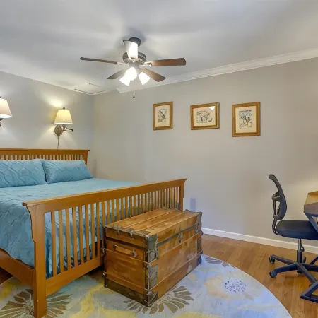 Coastal Charm: Ocean Views, Hot Tub, Fire Pit Near Tide Pools, Surfing, & SFO