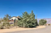 >>MAGICAL property on 5 acres in the Alabama Hills - 4-Star