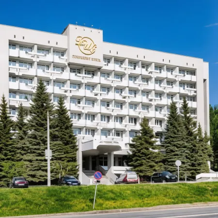DIS President hotel (Дис Президент)