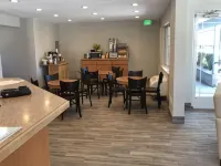 Elevation Lodge - 2-Star