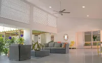 Hotel Gimaura - parking