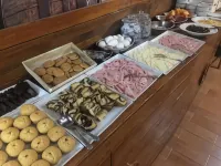 Buccaneers Boutique Guest House - breakfast