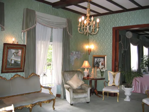Villa Victoria Executive Guest House - Airport Shuttle
