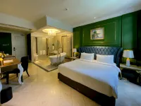 Grand Eska Hotel & Suites Batam - Bãi biển