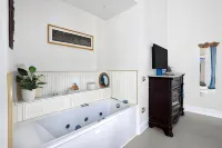 Grace Suites Sorrento - 2-Star