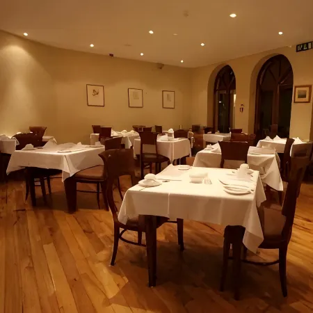 Tara Lodge
