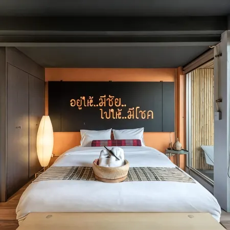 Whereder Poshtel