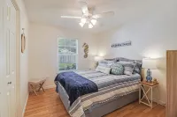 Cozy Cottage Near Beach Sleeps 9 - Country Houses
