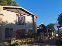 Paulshof Sandton Apartments - Hluhluwe Road Complex - Pet friendly