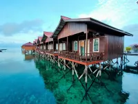 Derawan Fisheries Cottage - 3-Star