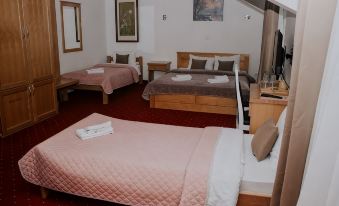 Hotel Serdar