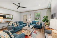 Charming 3-bedroom house in brilliant Foley with AC, WiFi - 3-Star