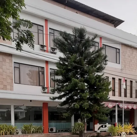Hotel Prasasti Pacitan
