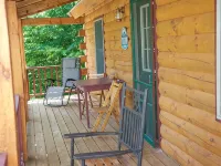 Log Cabin in the White Mountains Hotels in Gorham