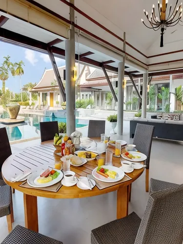 รูปภาพของวิลลา 6 ห้องนอน 6 ห้องน้ำส่วนตัว ขนาด 1760 ตร.ม. – ห้วยใหญ่