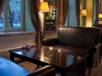 Hotel Kristinn Hotel berhampiran Stesen Vykhino