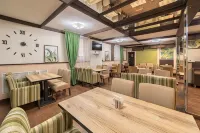 Life Hotel - Airport Shuttle
