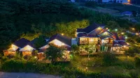 Taean the Nature and Lake Pension - Apartments