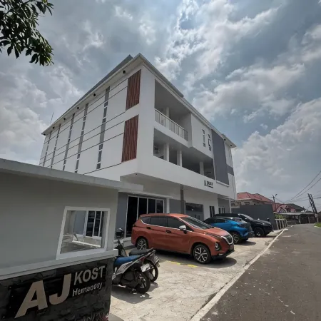 AJ kost & homestay